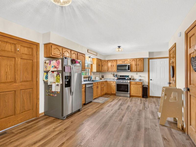 2870 Bridlewood Street , Circleville, OH 43113 Photo 30