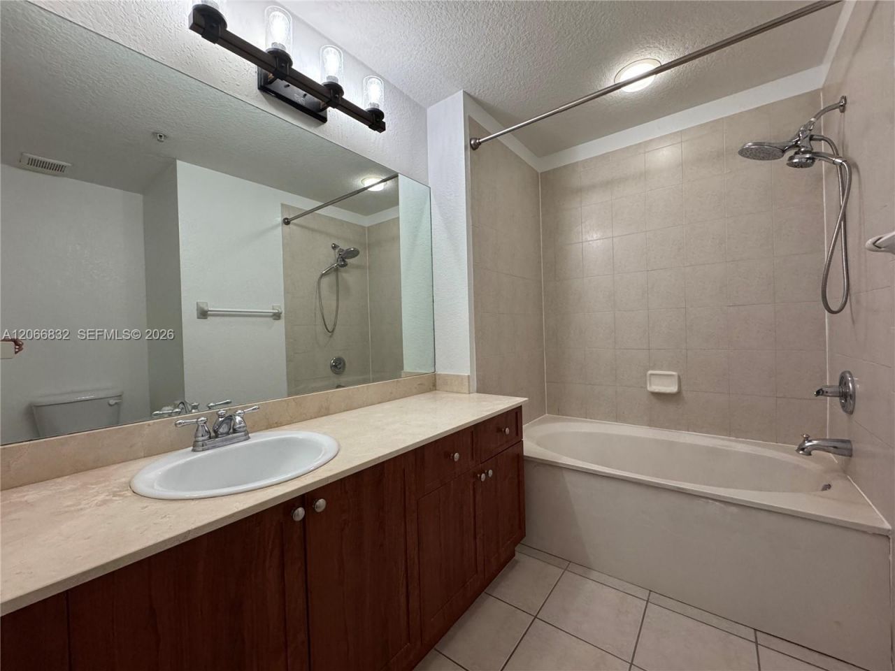 10885 NW 89th Ter , Unit 113, Doral, FL 33178 Photo