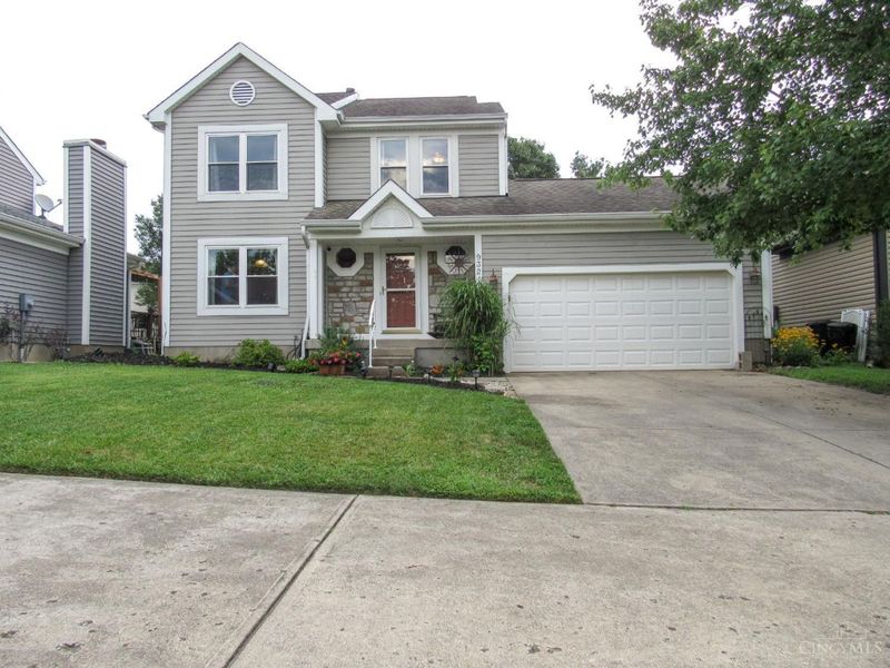 932 Tarragon Lane, Miami Twp, OH 45150 Photo 2