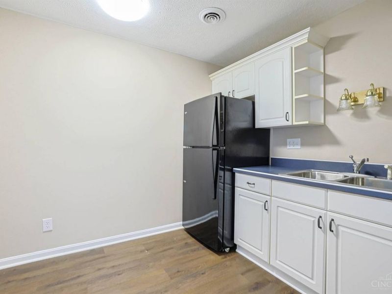 6780 Harrison Avenue, Unit 84, Green Township, OH 45247 Photo 13