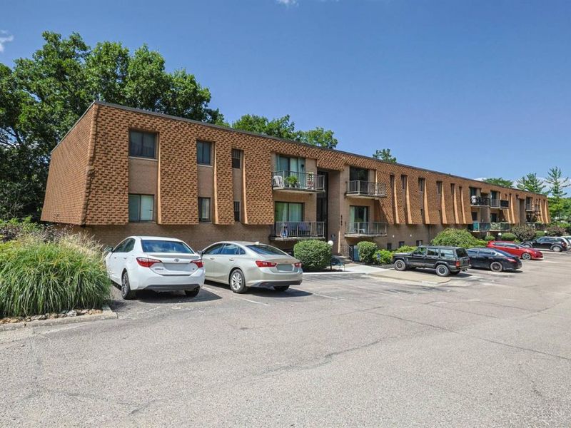 6780 Harrison Avenue, Unit 84, Green Township, OH 45247 Photo 2