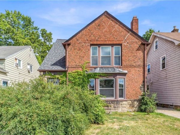 13613 Cedar Road , Unit 2/UP, University Heights, OH 44118