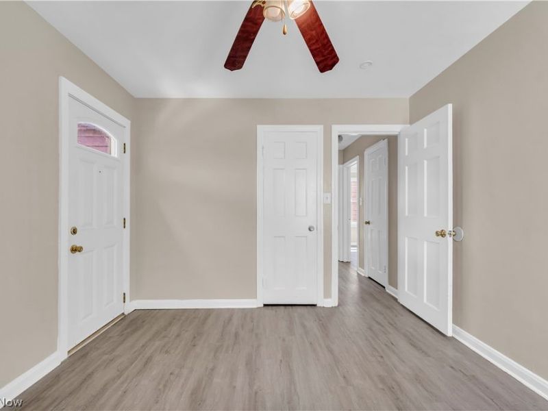 13613 Cedar Road, Unit 2/UP, University Heights, OH 44118 Photo 4