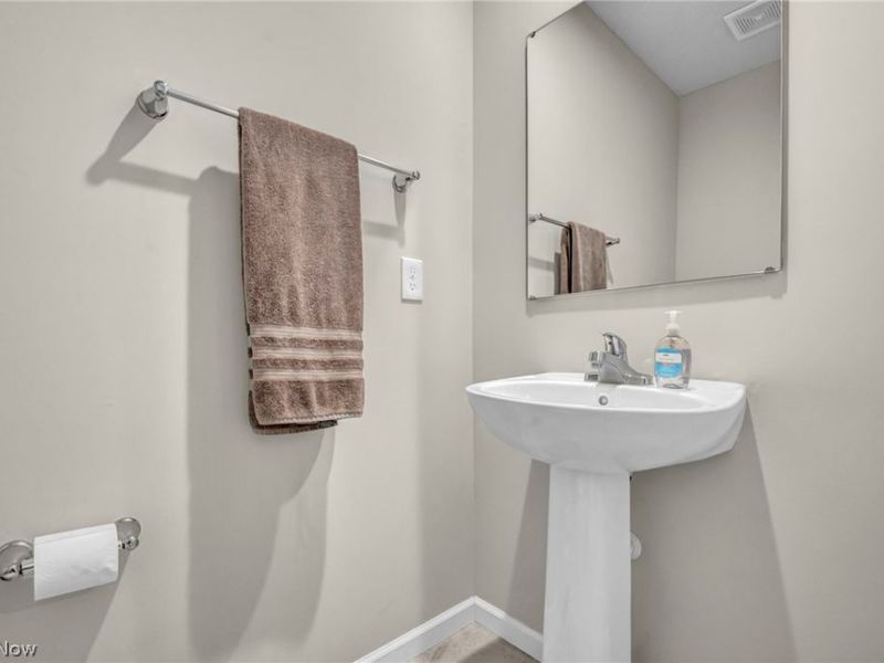 489 Regina Drive, Painesville Township, OH 44077 Photo 17