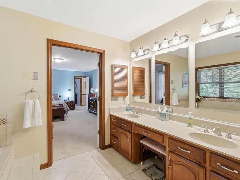 2340 Rockingham Drive, Troy, OH 45373 Photo 49