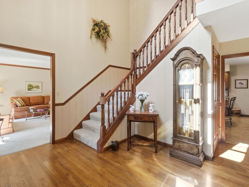 2340 Rockingham Drive, Troy, OH 45373 Photo 9