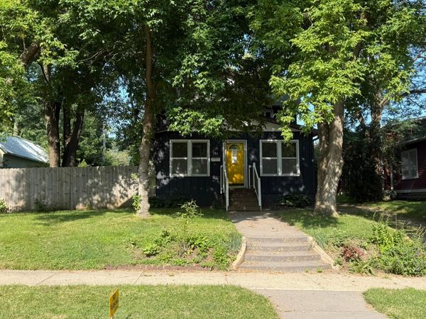 216 Highland Avenue, Owatonna, MN 55060