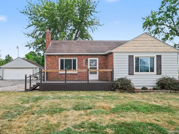5409 Baldwin Road, Mundy Township, Mi 48473
