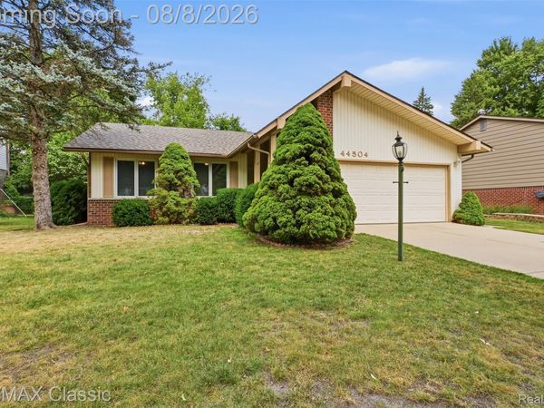 44504 Marc Trail, Plymouth Township, Mi 48170