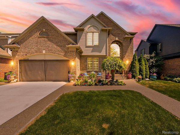 13340 Andover Drive, Plymouth Township, Mi 48170