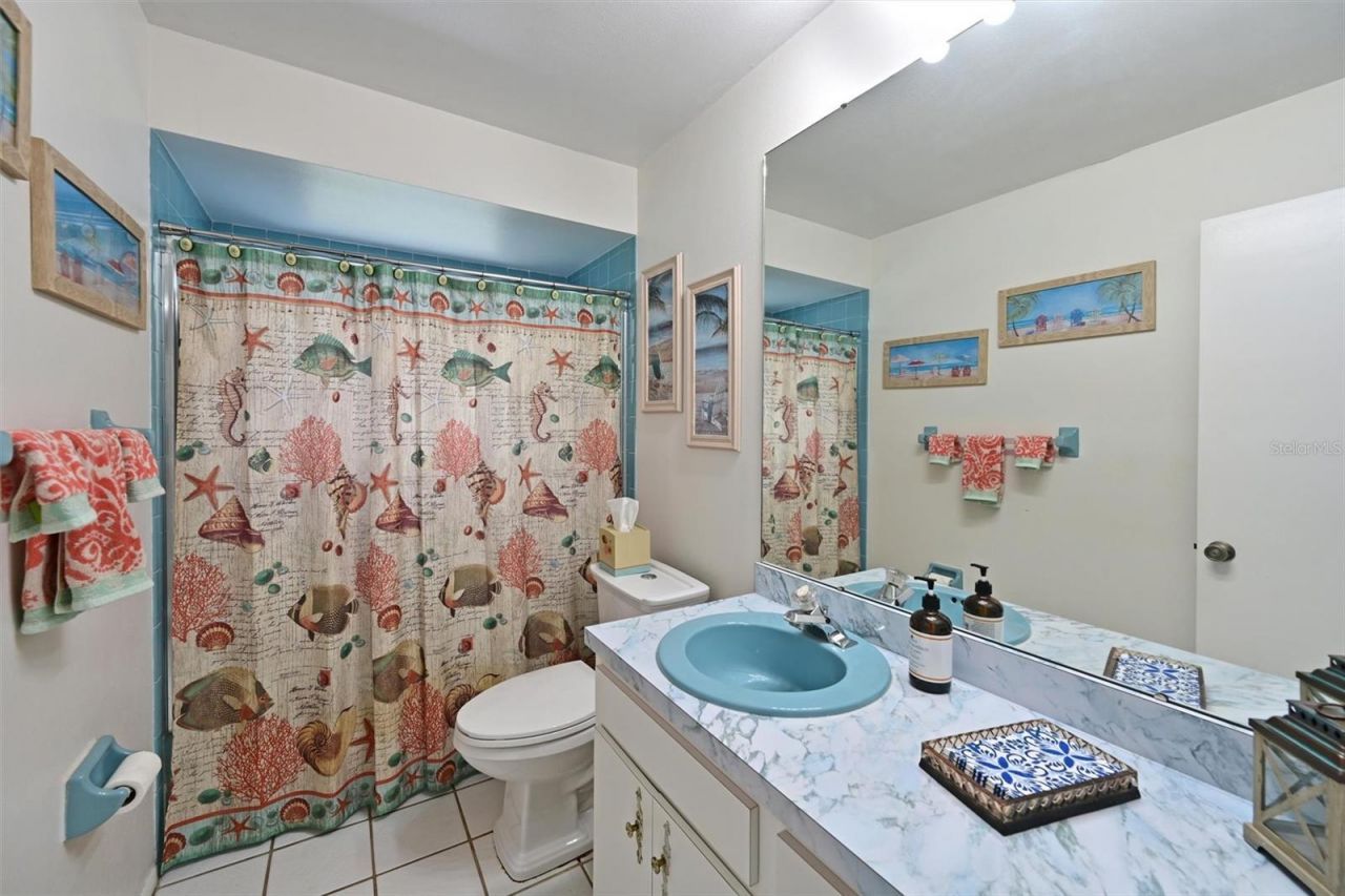 811 Alderwood Way, Sarasota, FL 34243 Photo