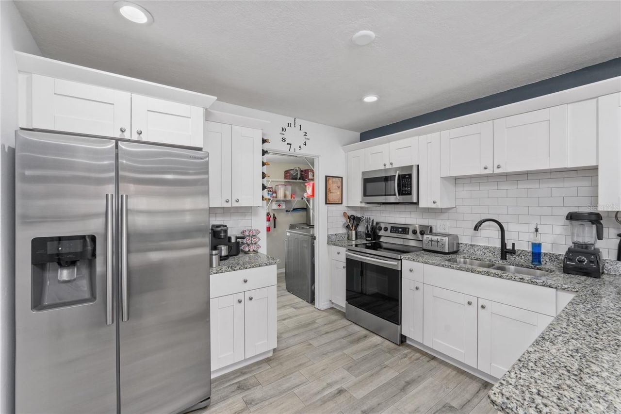 3260 36th Avenue N, Saint Petersburg, FL 33713 Photo