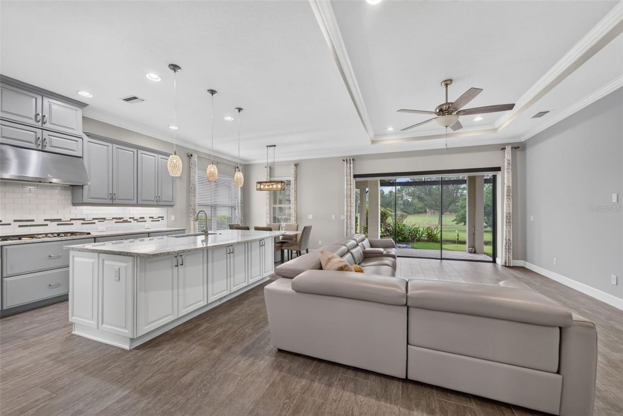 12758 Sorrento Way, Bradenton, FL 34211 Photo