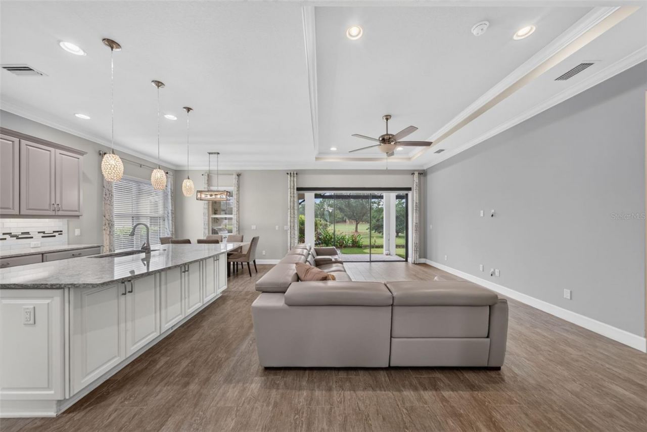 12758 Sorrento Way, Bradenton, FL 34211 Photo