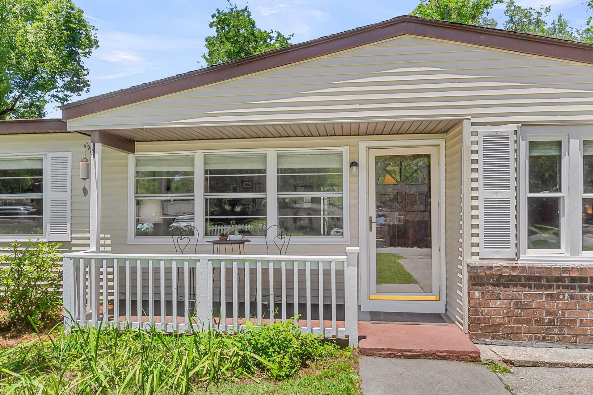 343 Lantana Drive Photo 3