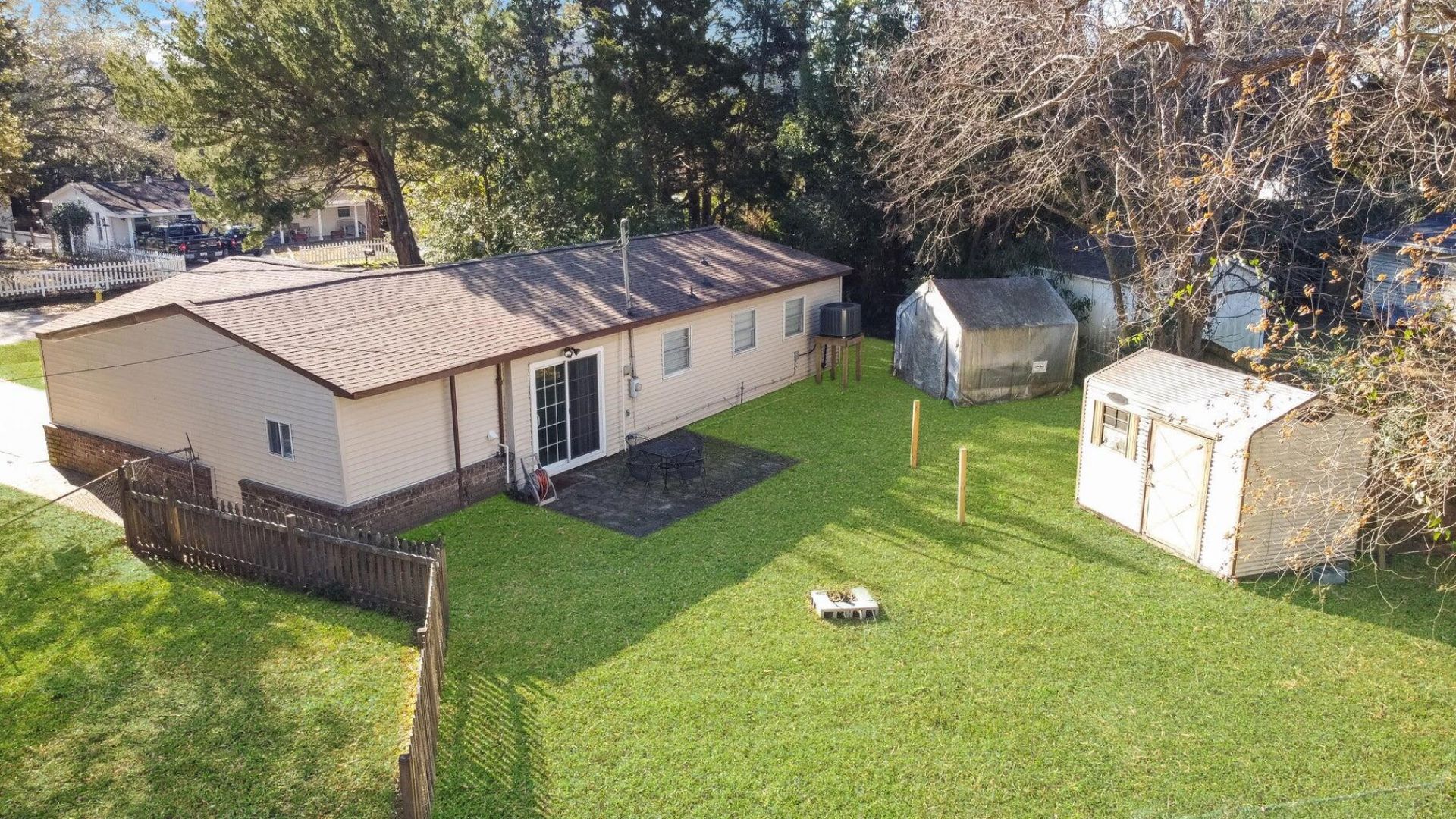 343 Lantana Drive Photo 38