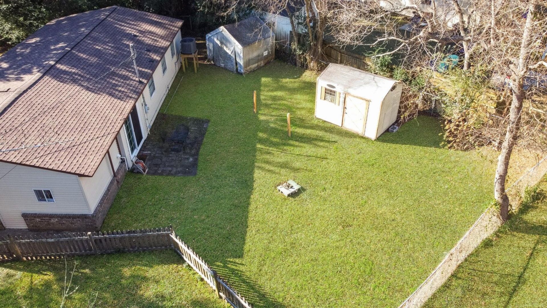 343 Lantana Drive Photo 39