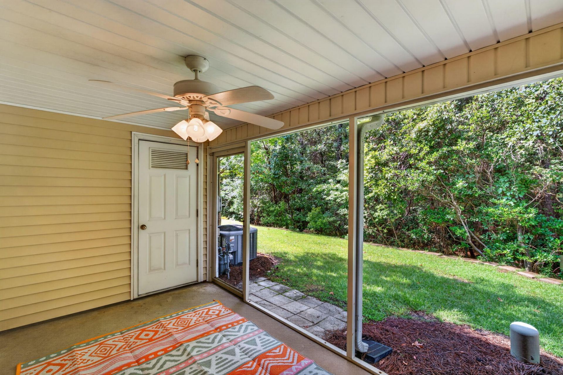 303 Tree Branch Circle Photo 10