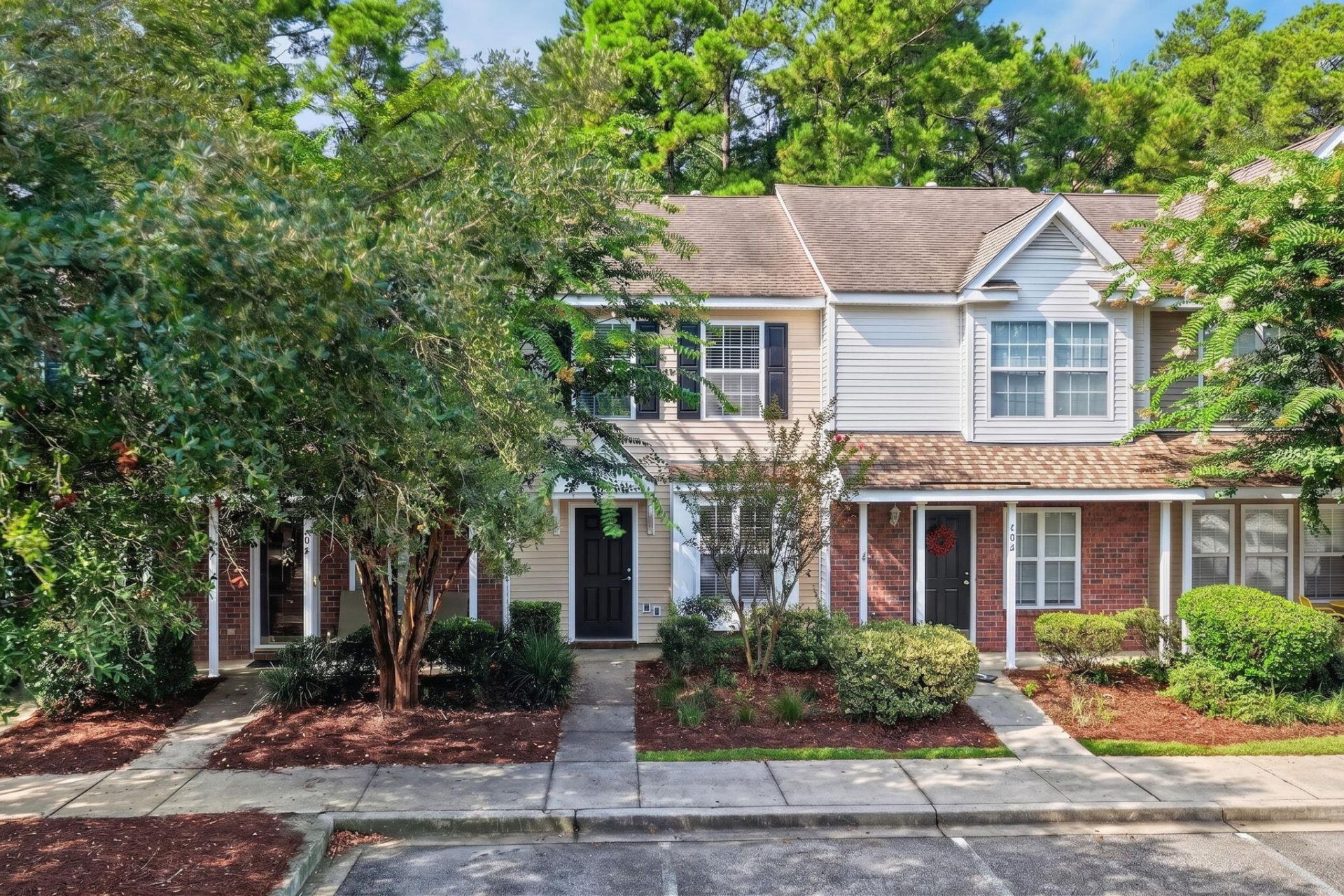 303 Tree Branch Circle Photo 28