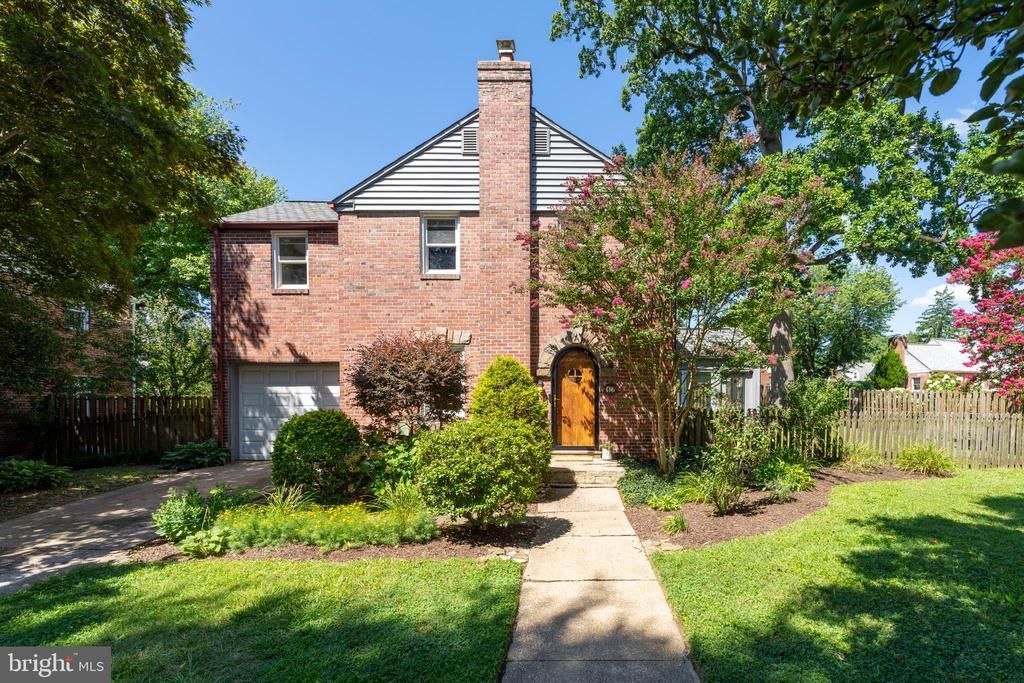 12 DUNMORE ROAD , CATONSVILLE, MD 21228