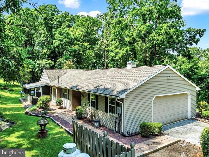 30 Lakeview Court, Wellsville, PA 17365 Main Photo