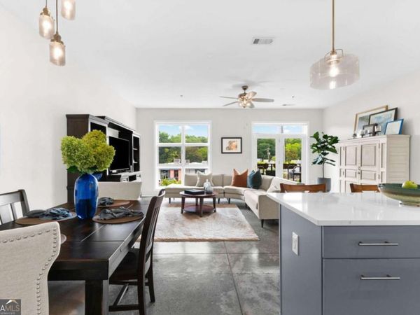 560 Dutch Valley Road NE, Unit 2309, Atlanta, GA 30324