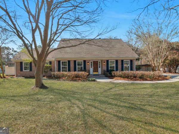 1808 Seminole Trail, Waycross, GA 31501
