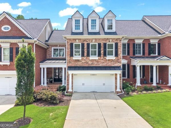 2424 Loxford Lane, Alpharetta, GA 30009