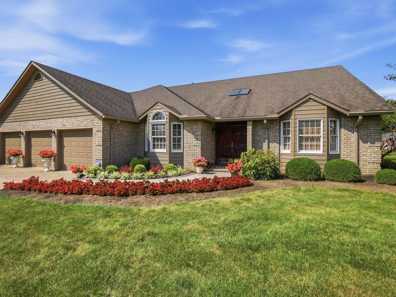 1097 Countryside Drive, Washington Court House, OH 43160 Photo 4