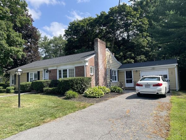 59 Pinecrest Road, West Bridgewater, MA 02379