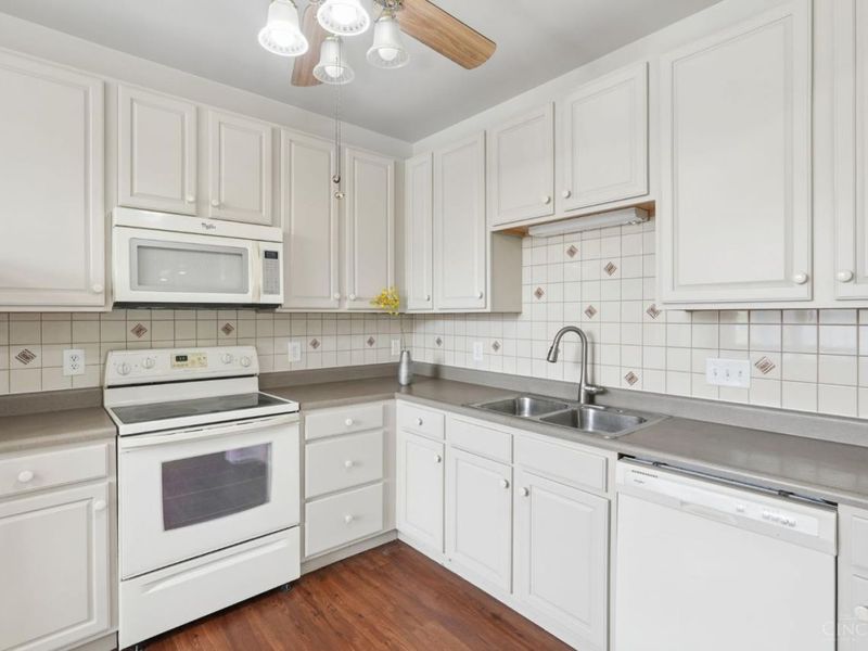 6907 Gentry Lane, Deerfield Twp., OH 45040 Photo 7