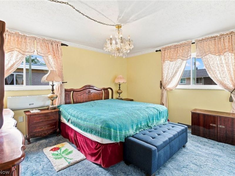1402 Golden Gate Boulevard, Unit G203, Mayfield Heights, OH 44124 Photo 22