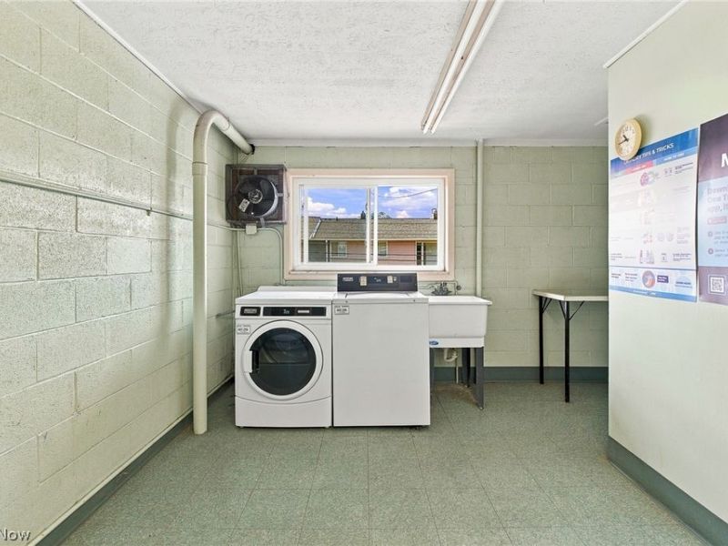 1402 Golden Gate Boulevard, Unit G203, Mayfield Heights, OH 44124 Photo 28