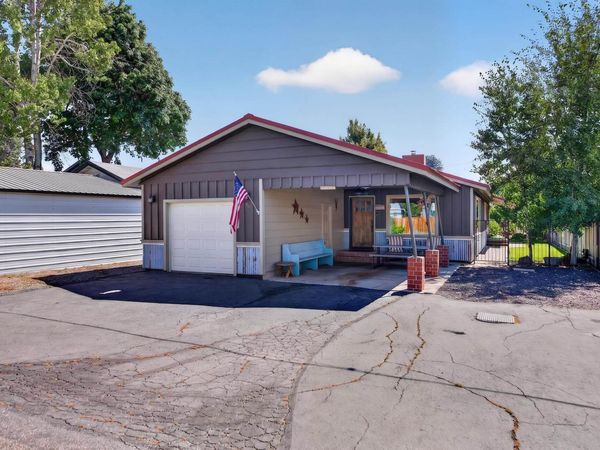 419 Second Avenue, Chester, CA 96020