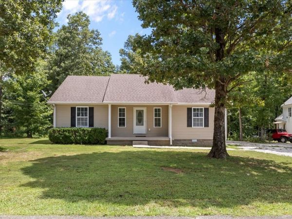 45 Bill Ct , Waverly, TN 37185