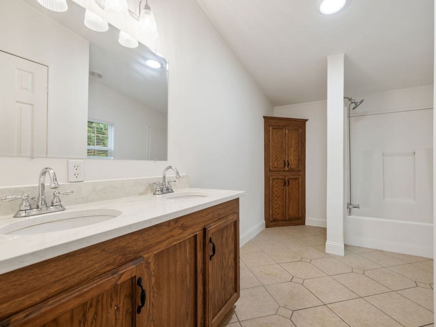 Property Image 66