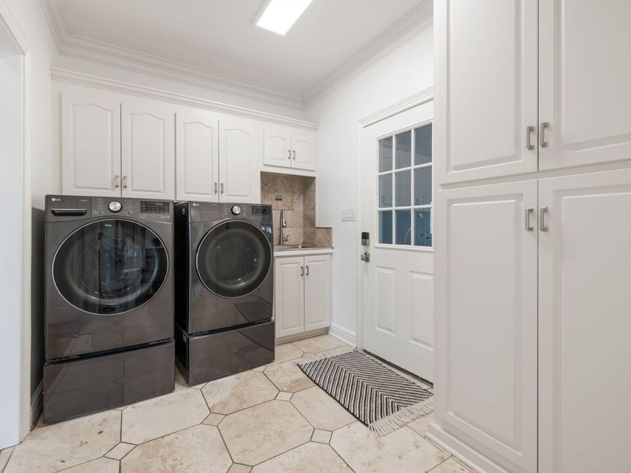 Property Image 75