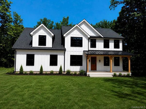 3 Elbow Lane , Highland, NY 12528