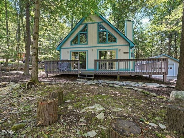 1159 Wallenpaupack Drive, Lake Ariel, PA 18436