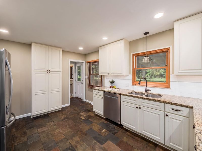 3512 Skyline Drive, Columbus, OH 43235 Photo 16