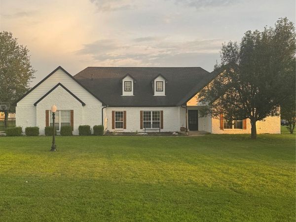 7060 E 149th Place N, Collinsville, OK 74021
