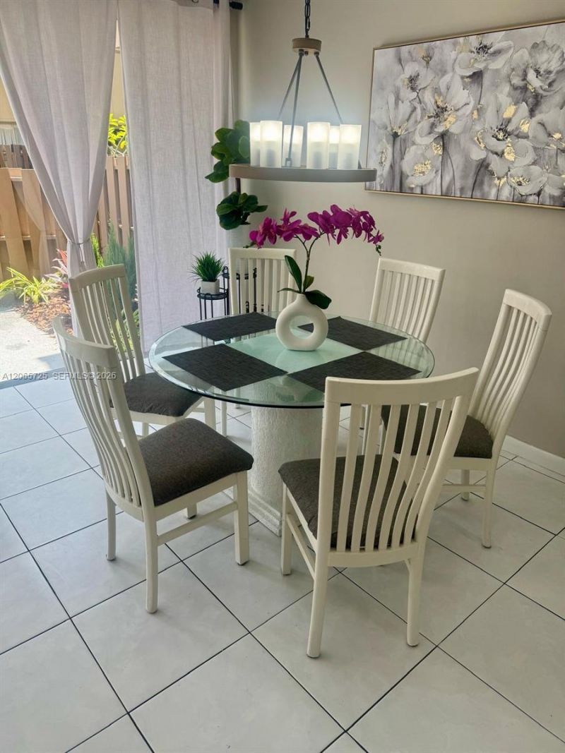 832 NW 81st Way, Unit 9, Plantation, FL 33324 Photo