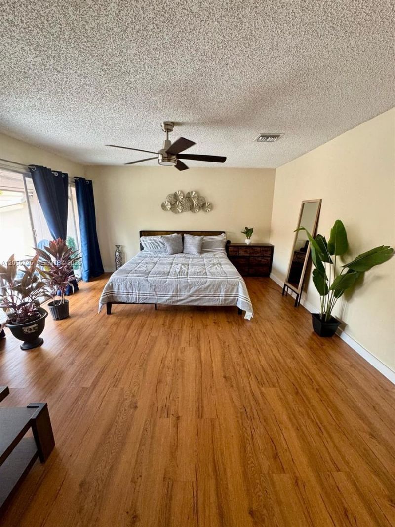 832 NW 81st Way, Unit 9, Plantation, FL 33324 Photo