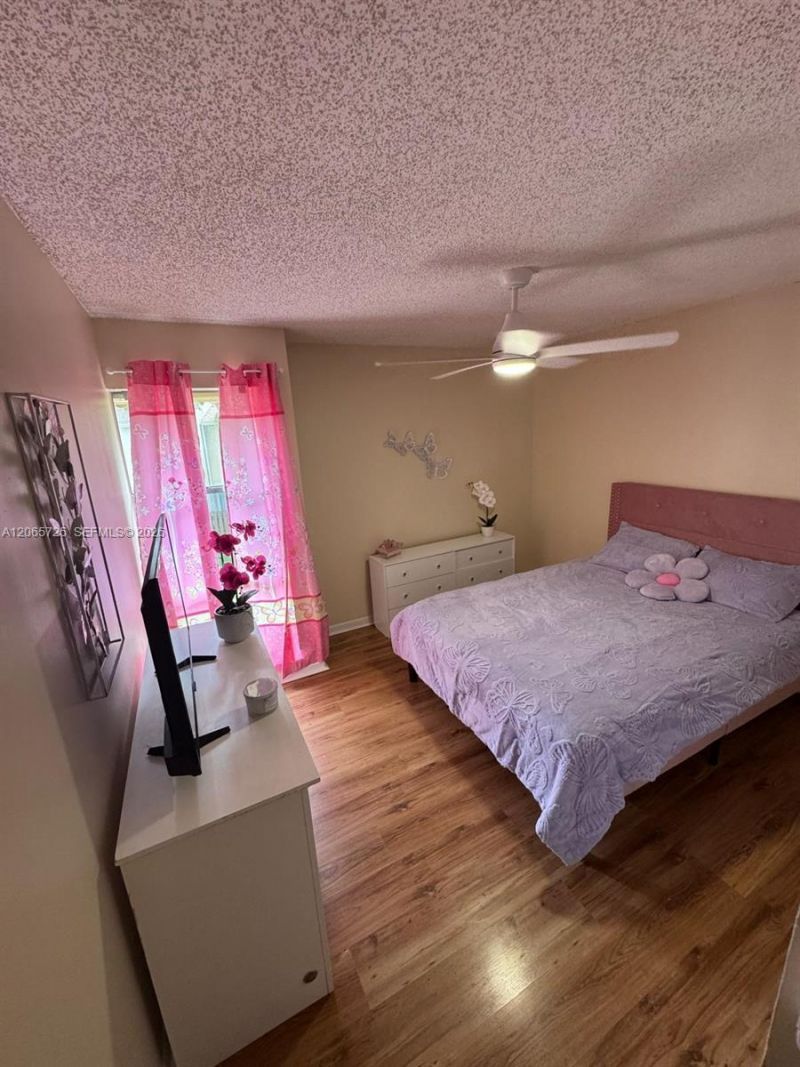 832 NW 81st Way, Unit 9, Plantation, FL 33324 Photo