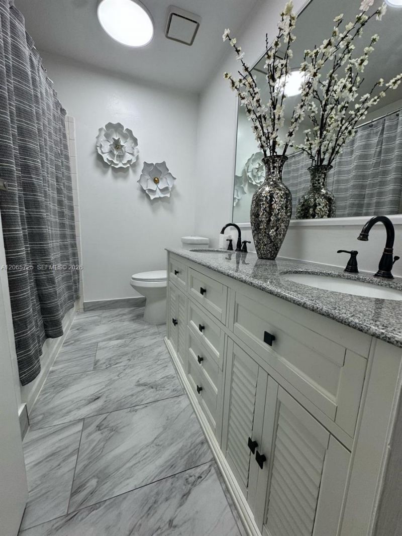 832 NW 81st Way, Unit 9, Plantation, FL 33324 Photo