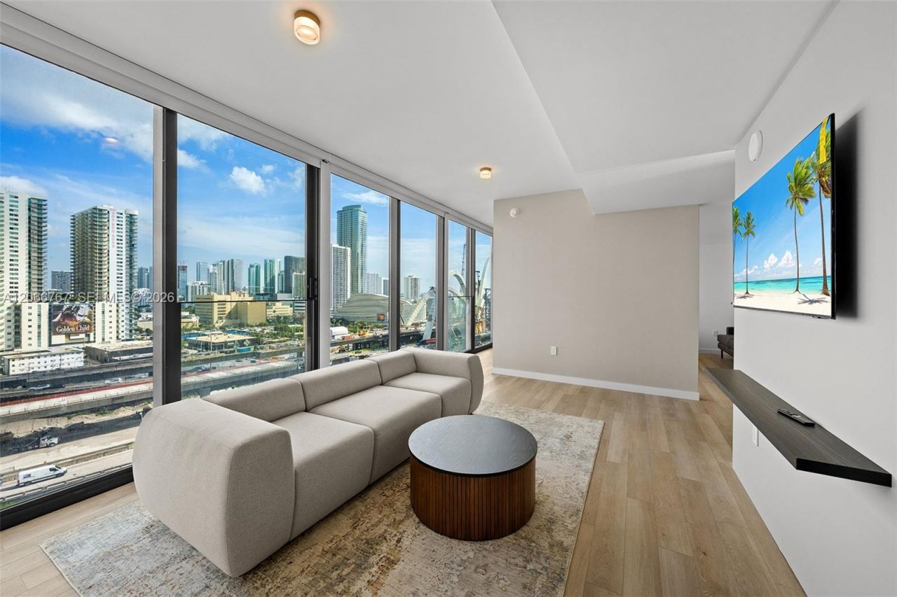 20 NE 11 Street, Unit 1701, Miami, FL 33132 Photo