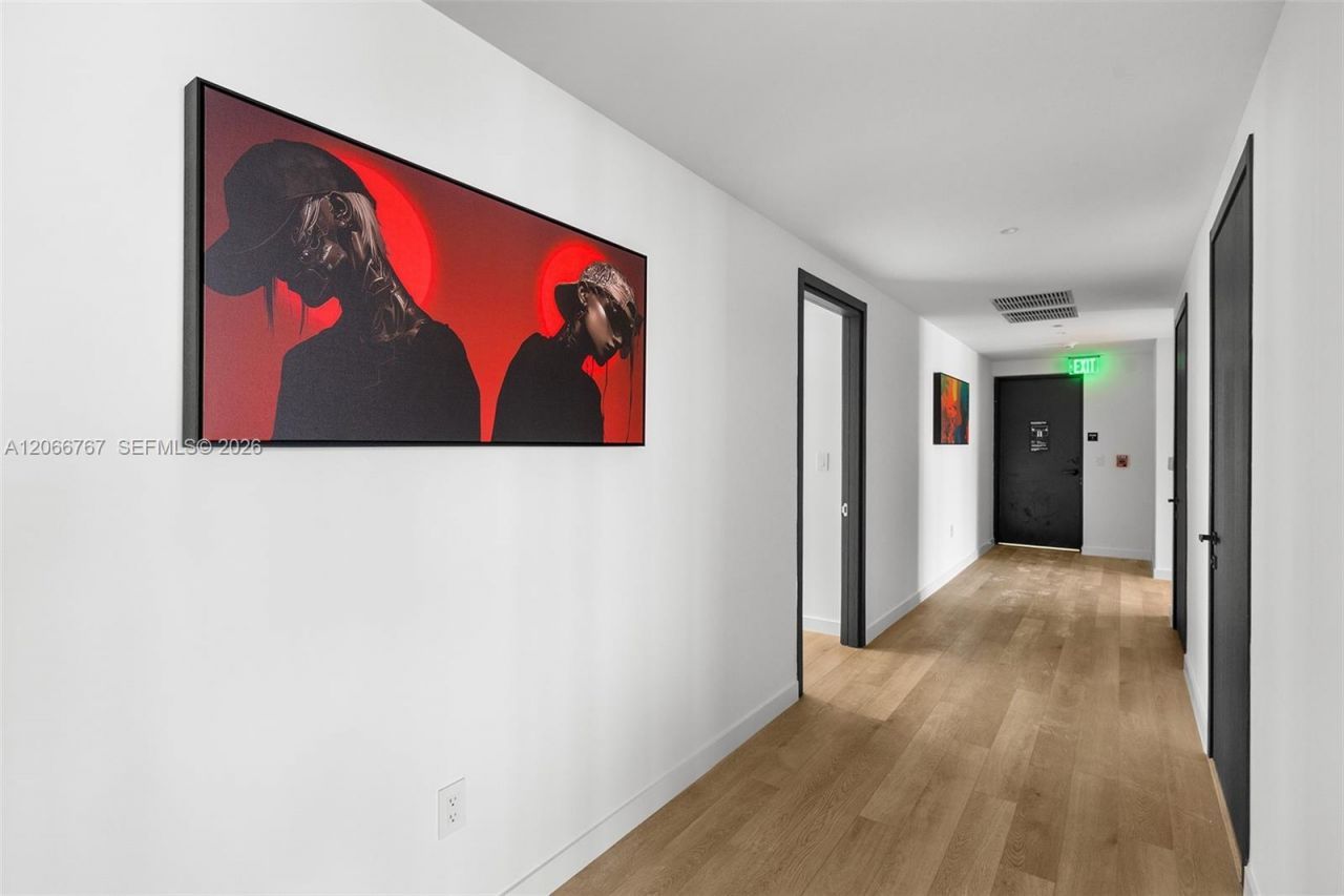 20 NE 11 Street, Unit 1701, Miami, FL 33132 Photo