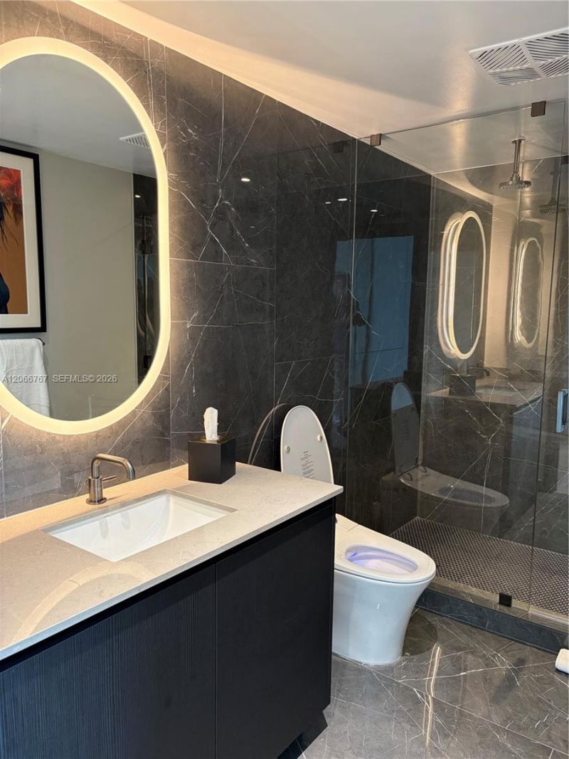 20 NE 11 Street , Unit 1701, Miami, FL 33132 Photo