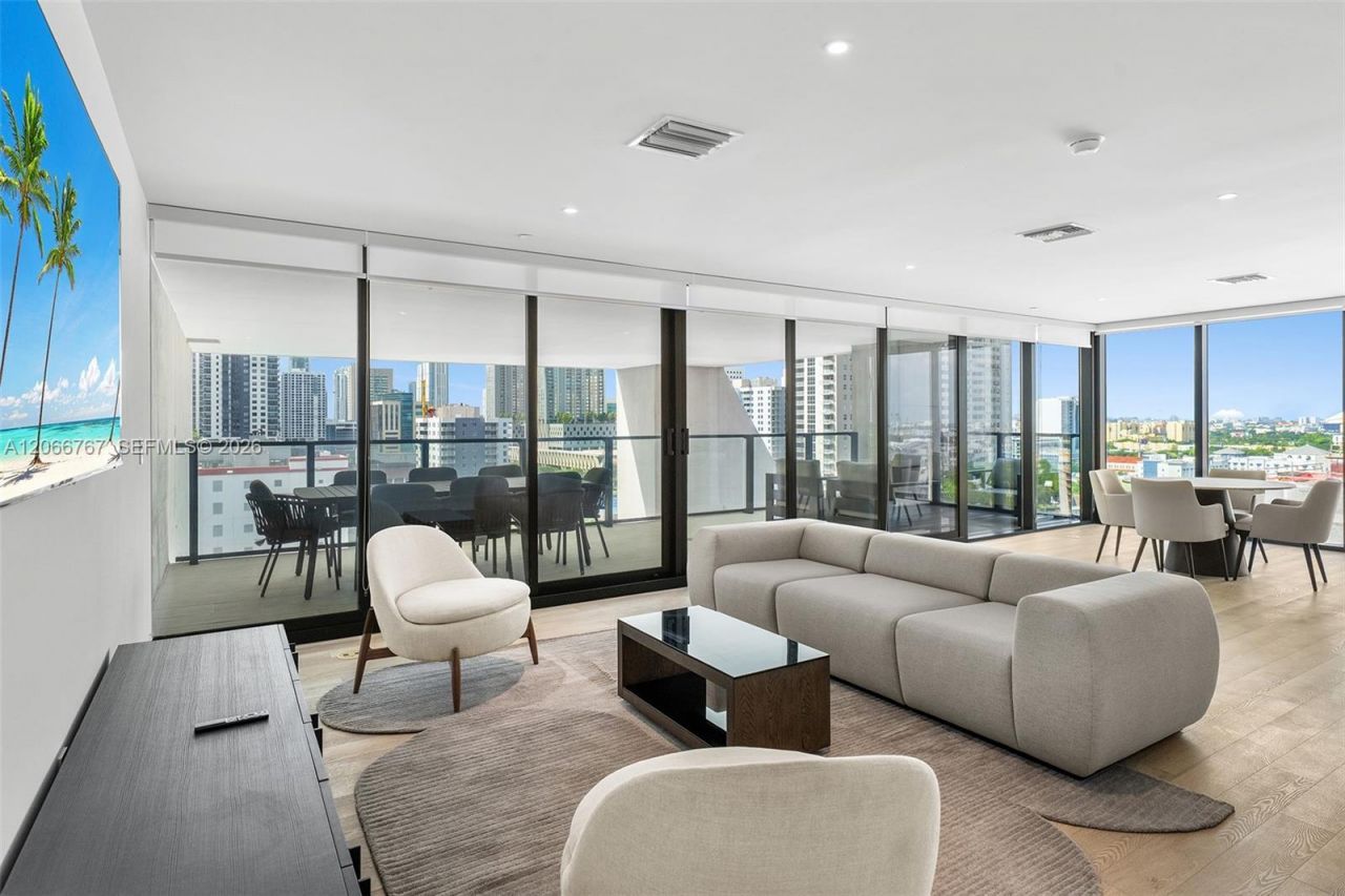 20 NE 11 Street, Unit 1701, Miami, FL 33132 Photo