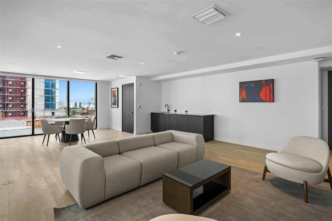 20 NE 11 Street, Unit 1701, Miami, FL 33132 Photo